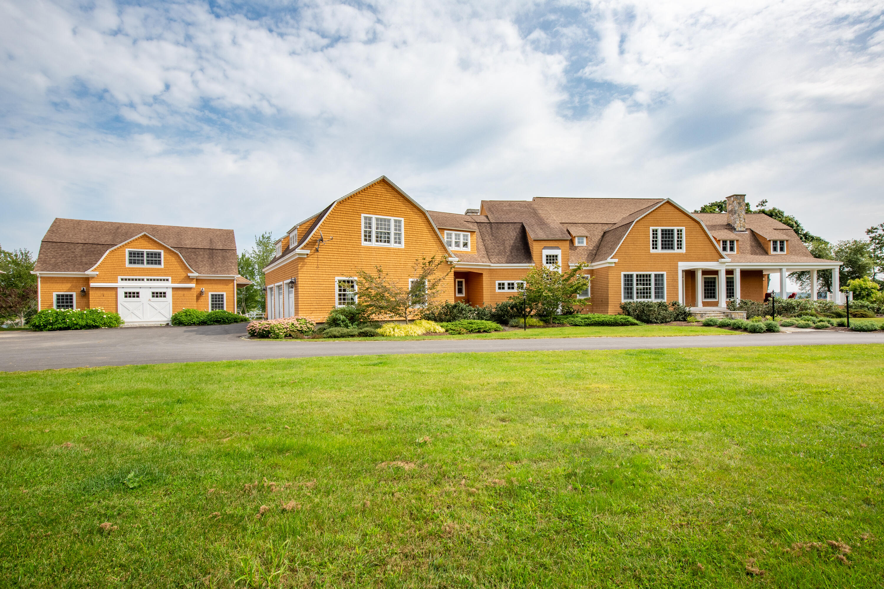 35 Old Fields Way