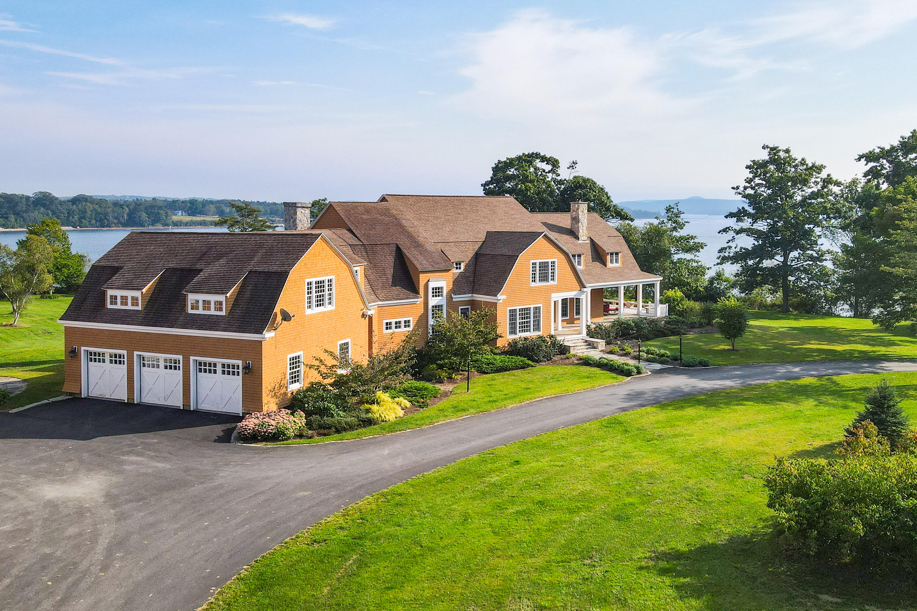35 Old Fields Way