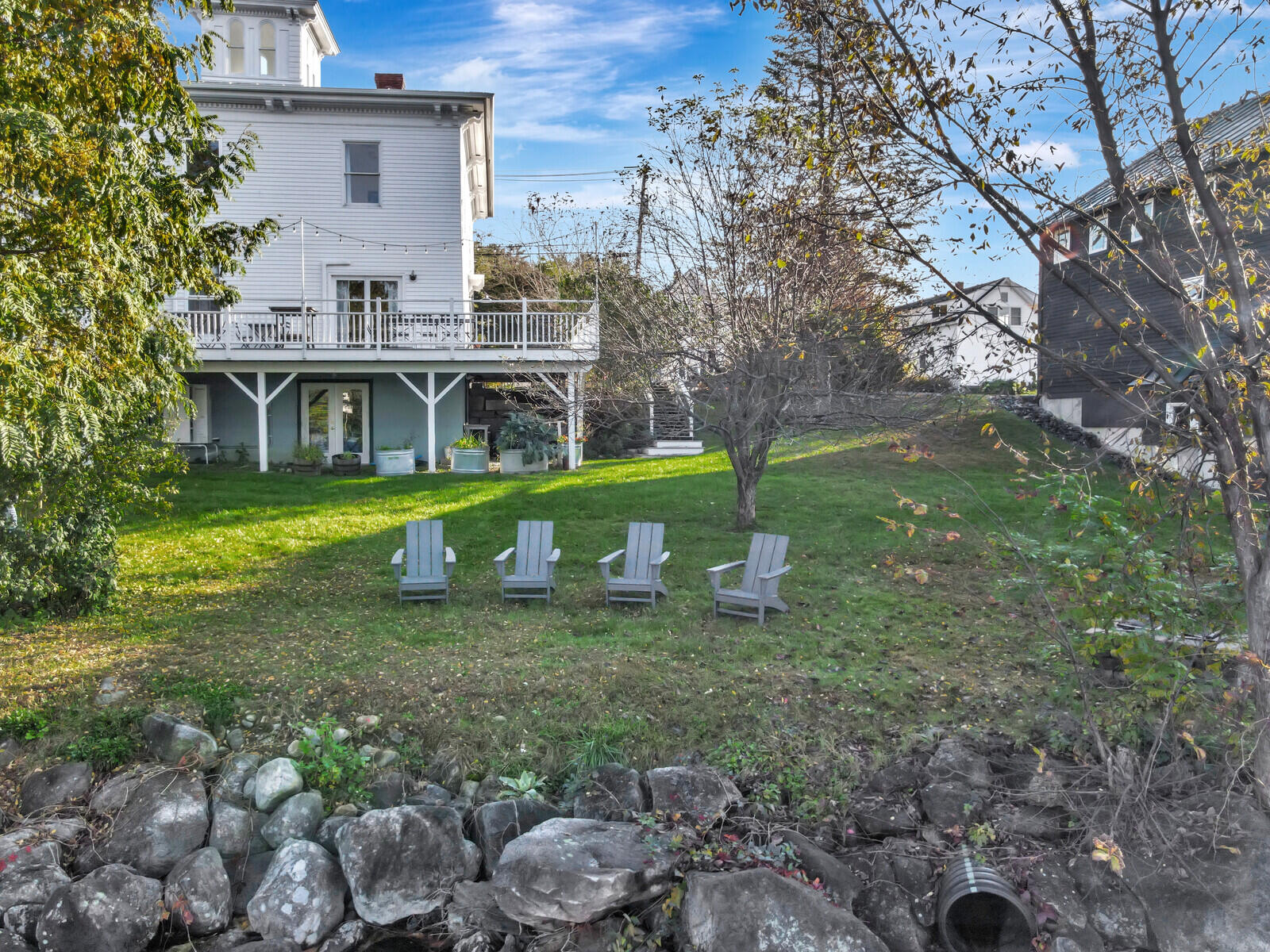 168 Main Street