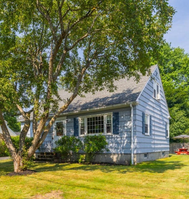 12 Dibiase Street