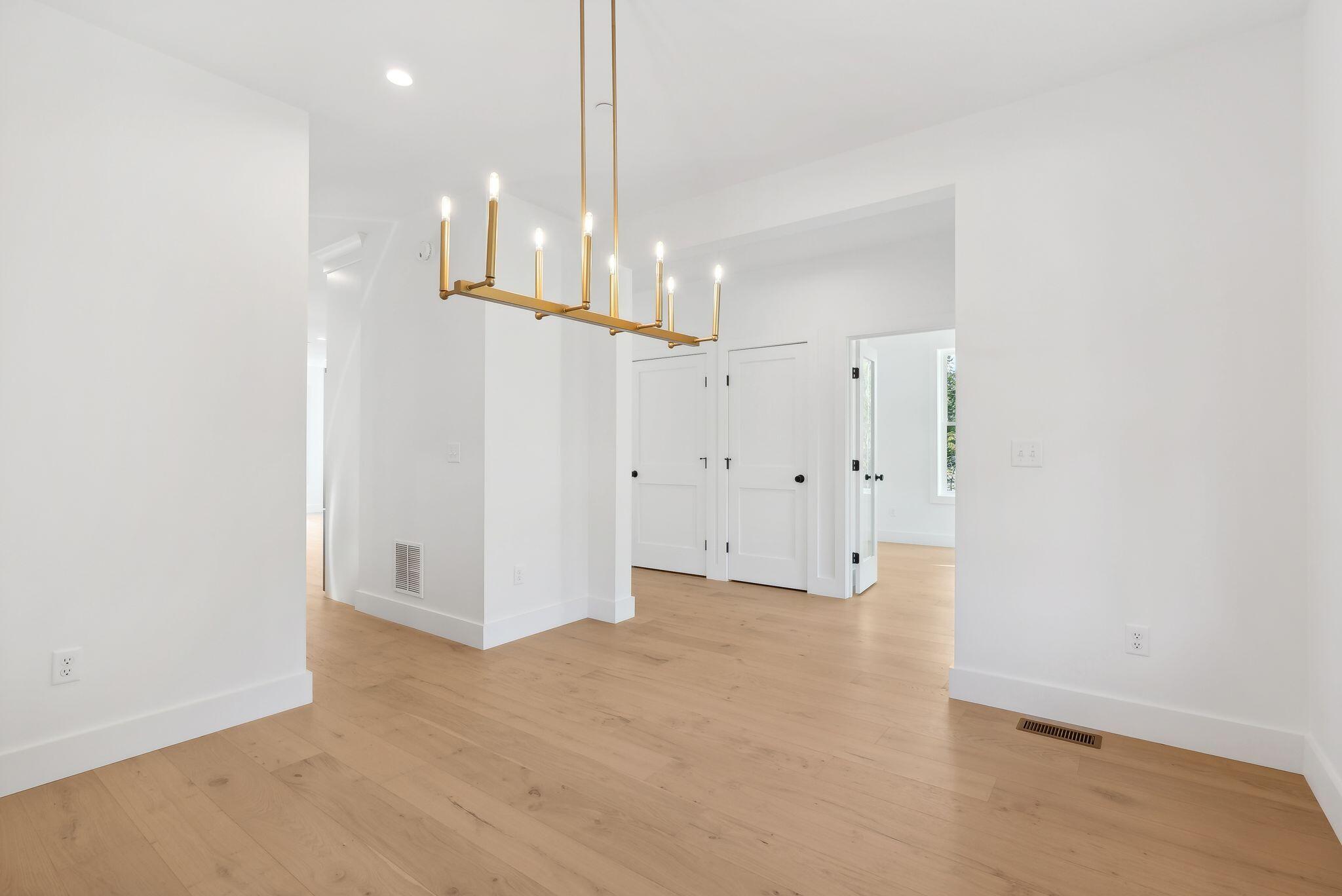 6 Martell Way