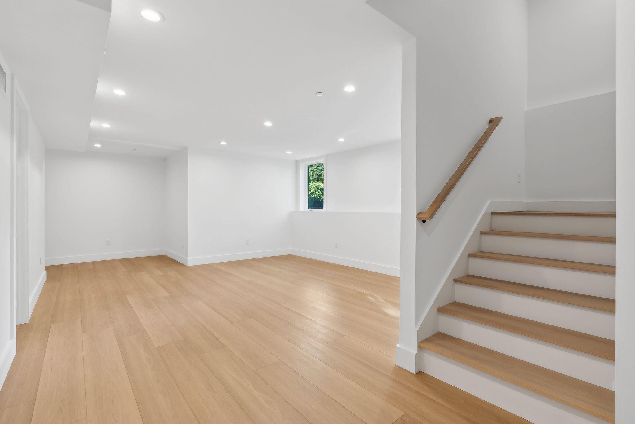 6 Martell Way
