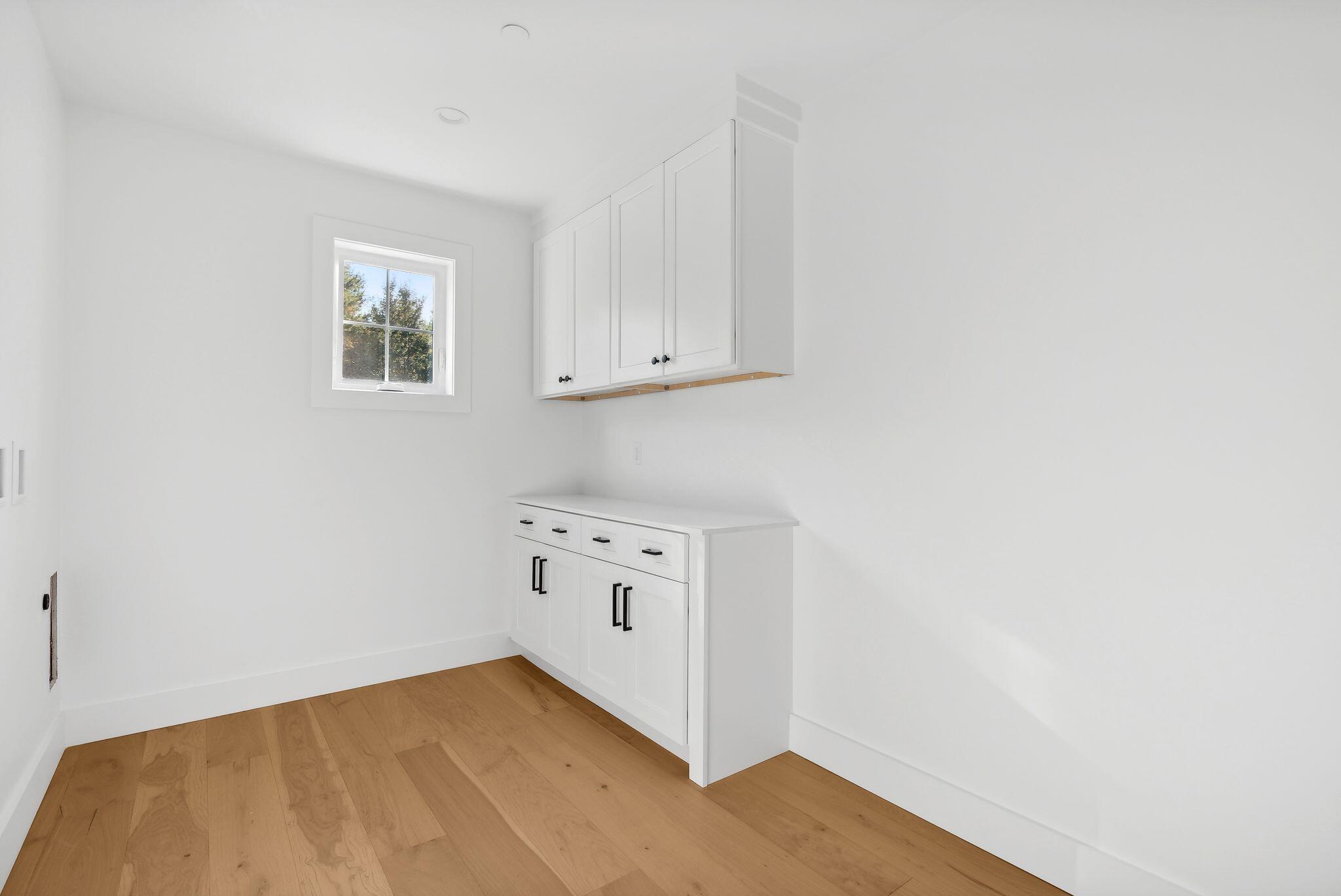 6 Martell Way