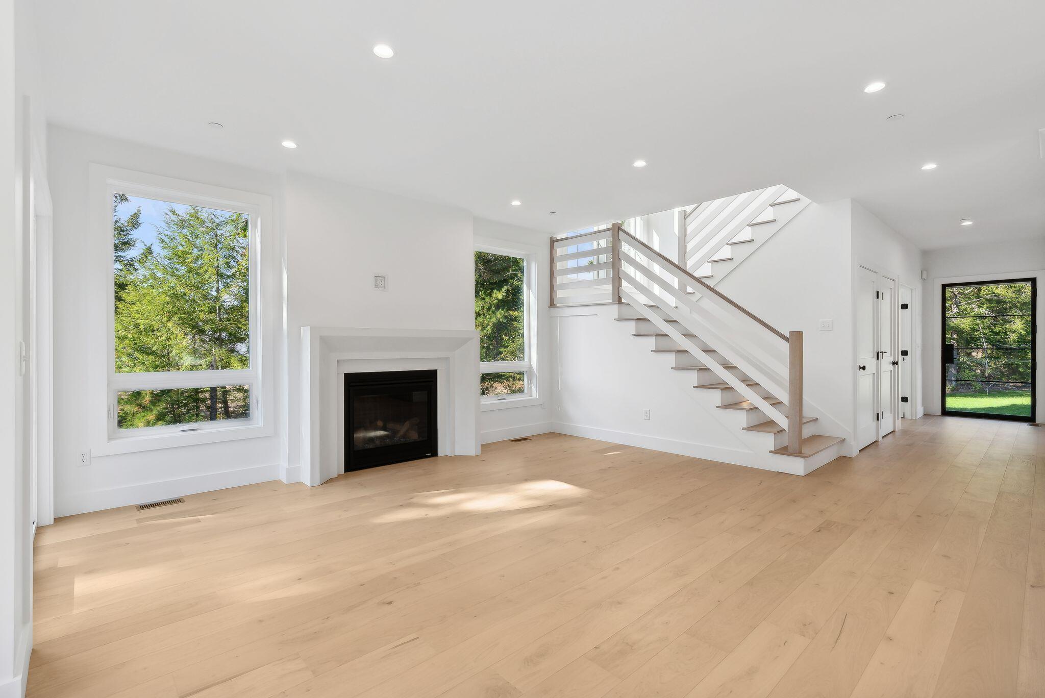 6 Martell Way