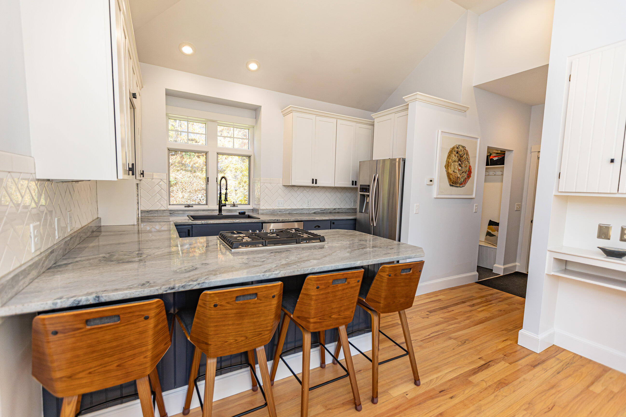 214 Pleasant Valley Road