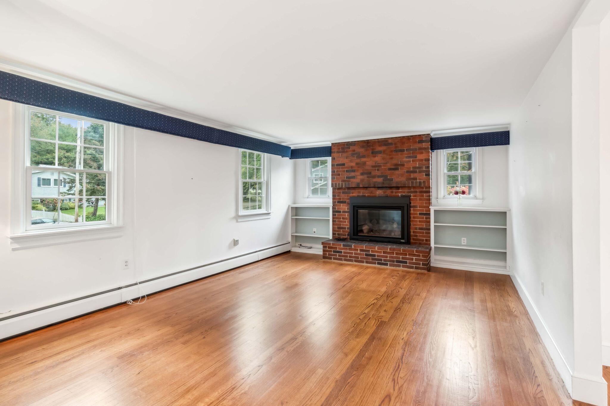 36 Murray Drive