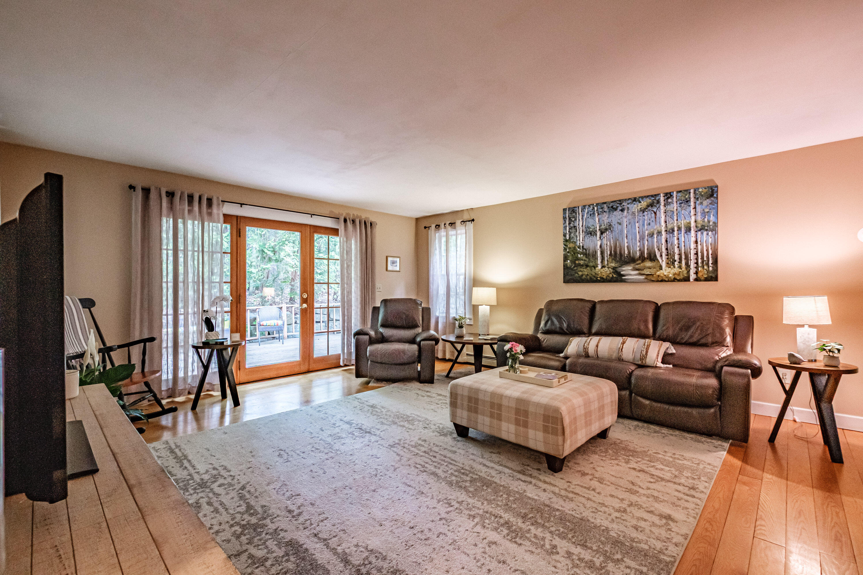 55 Evergreen Lane