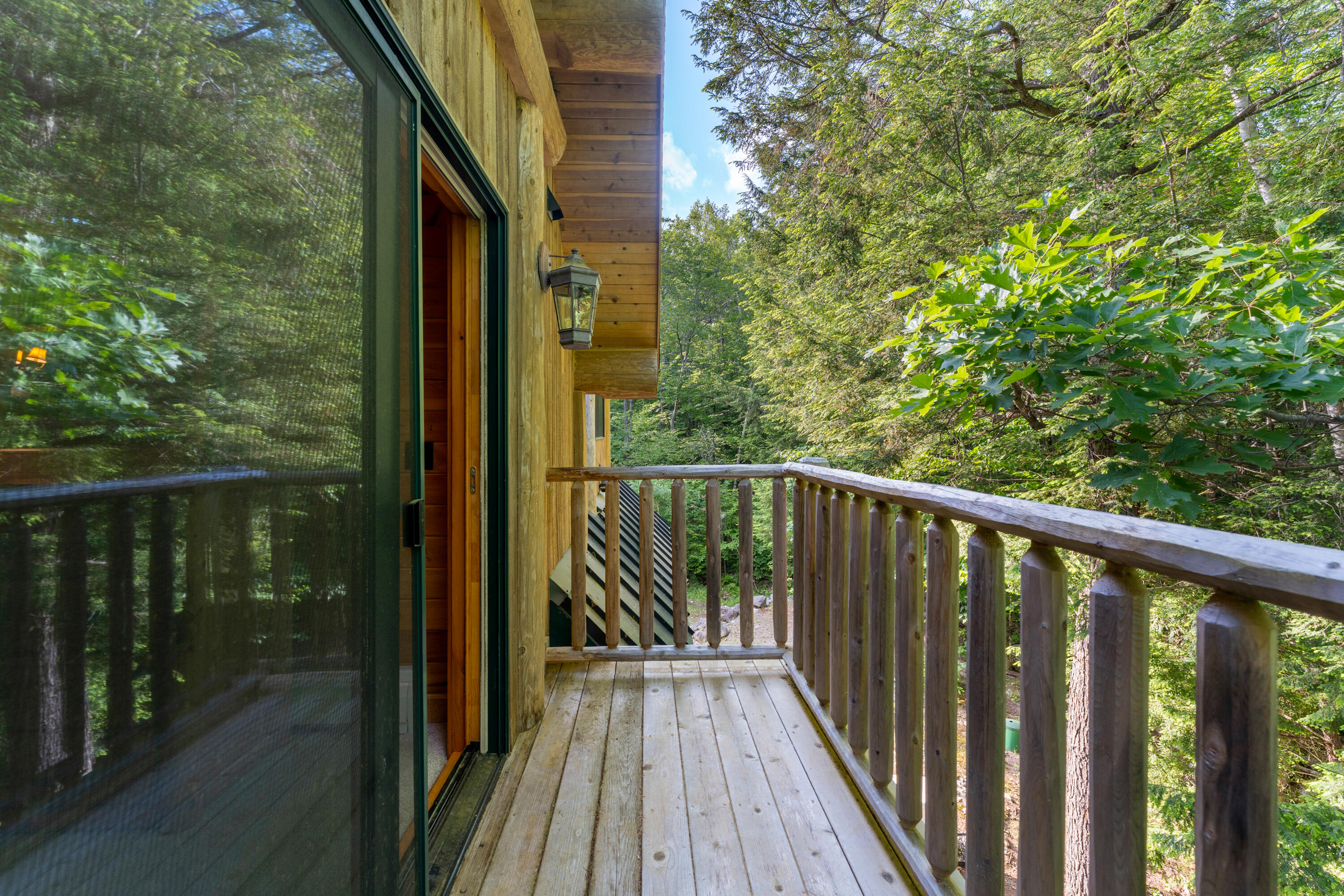 320 Commons Drive