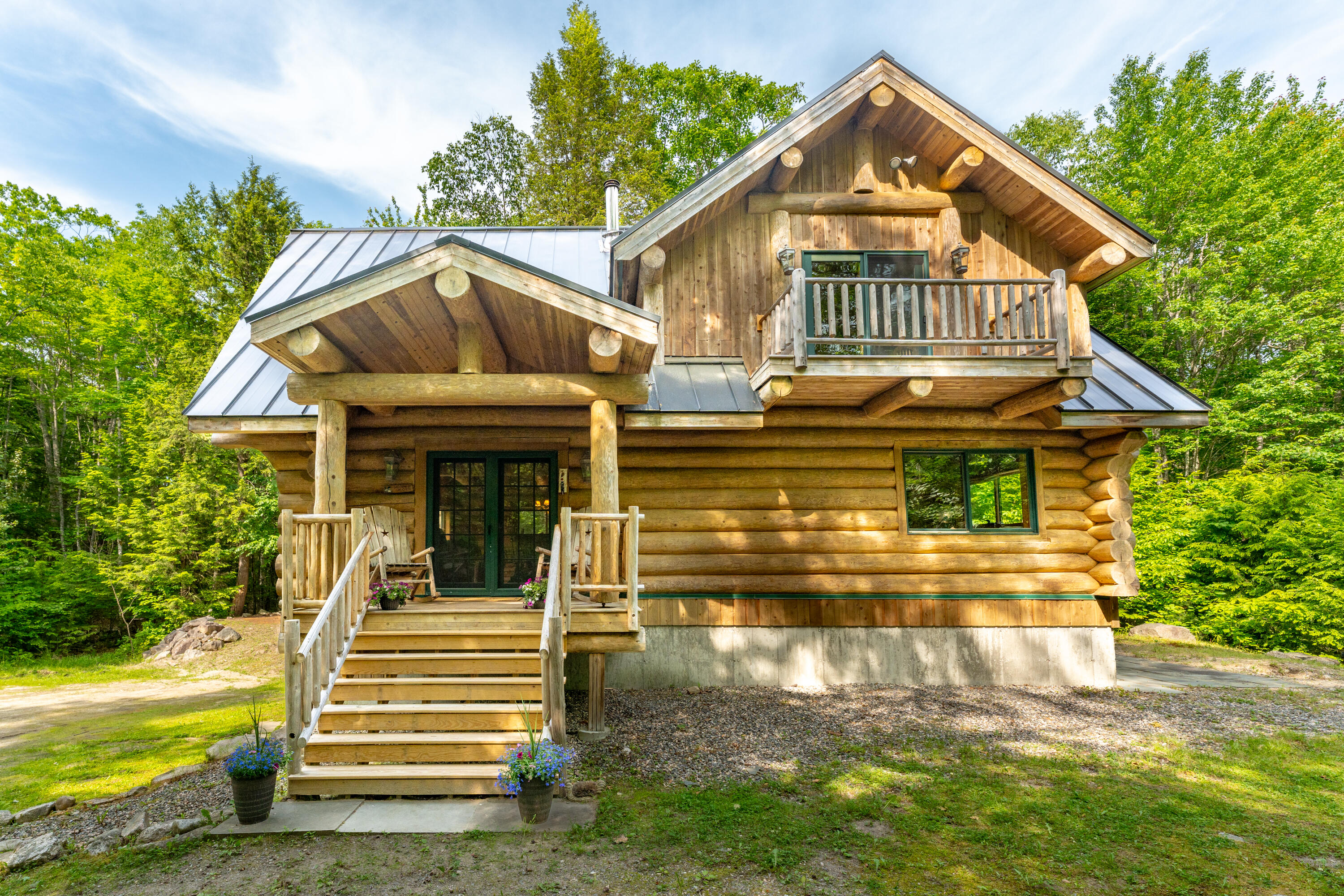 320 Commons Drive