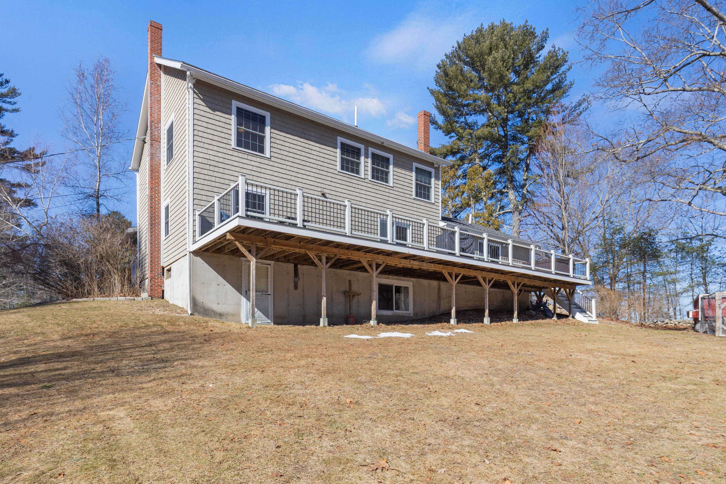 294 QUAKER RIDGE Road