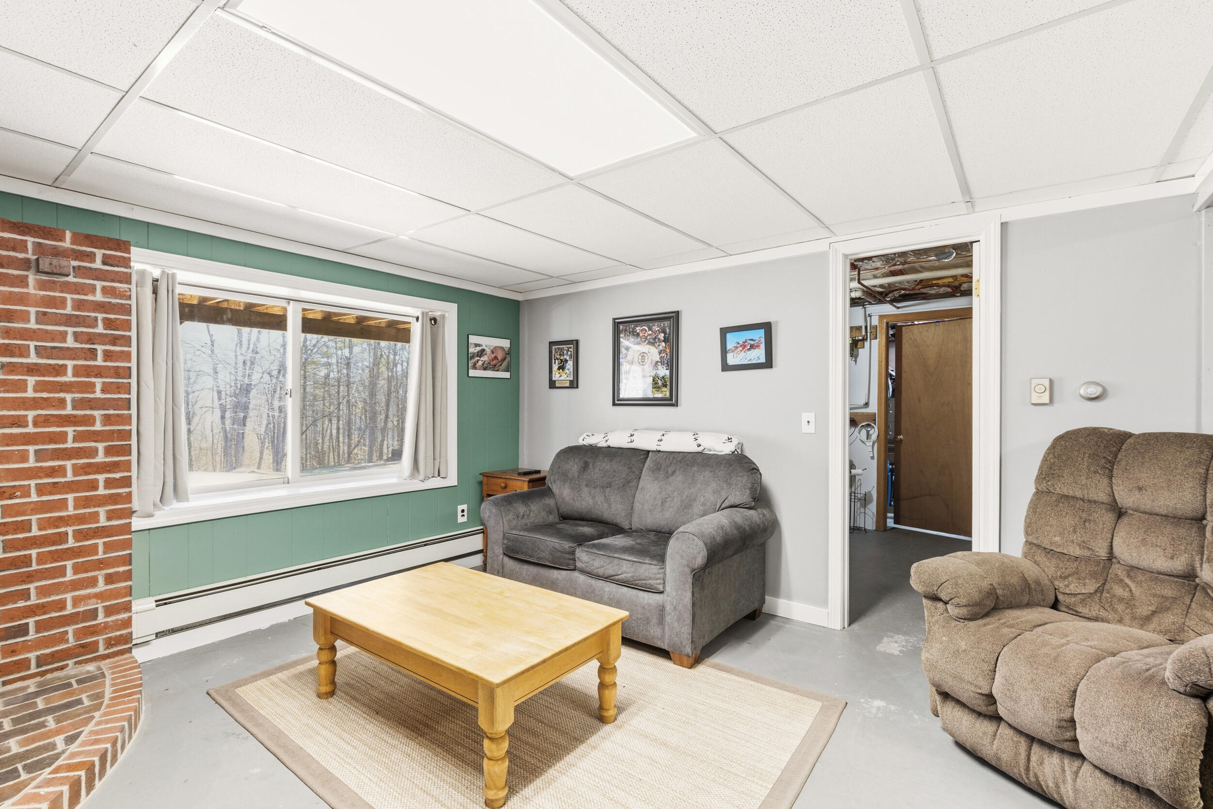 294 QUAKER RIDGE Road