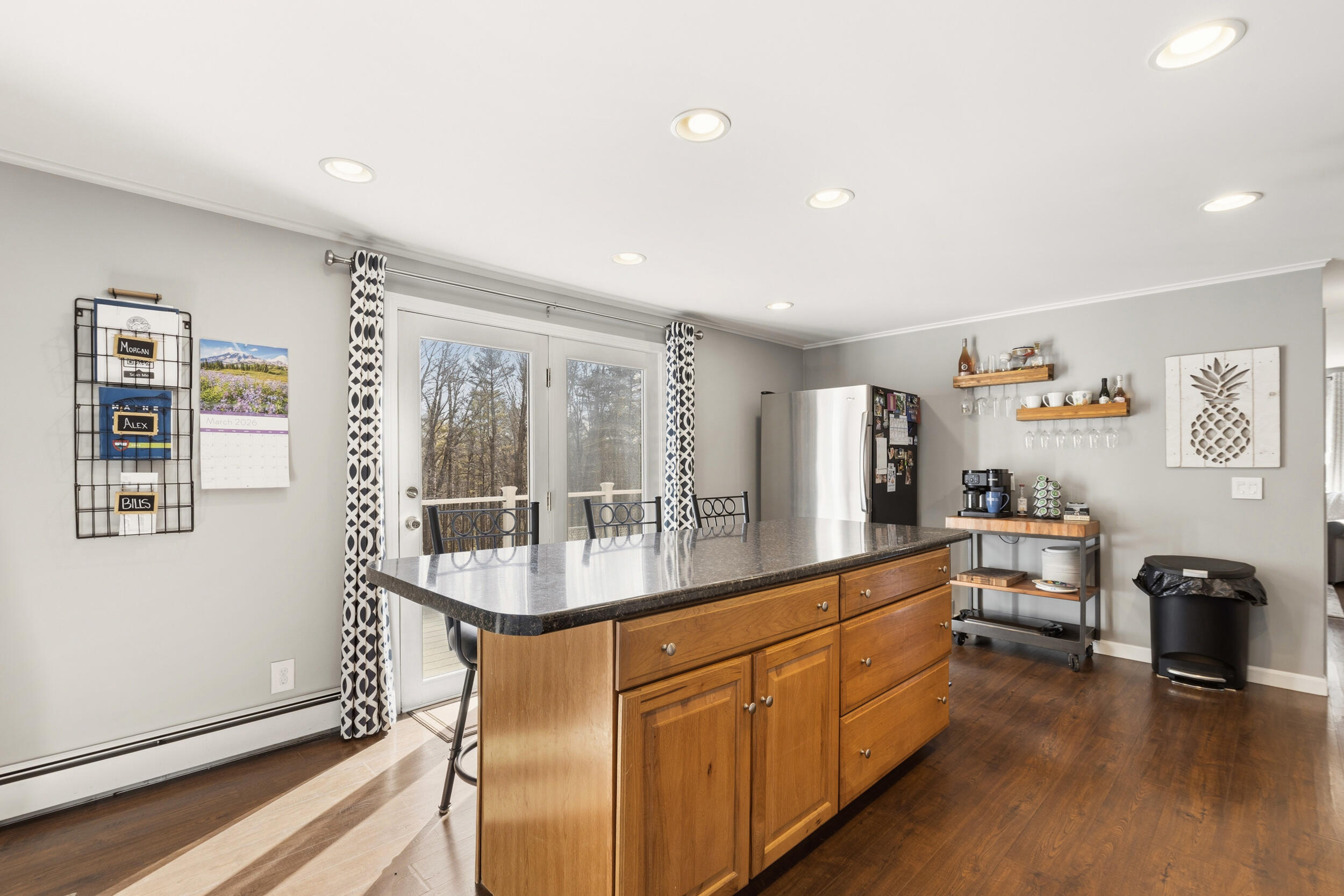 294 QUAKER RIDGE Road
