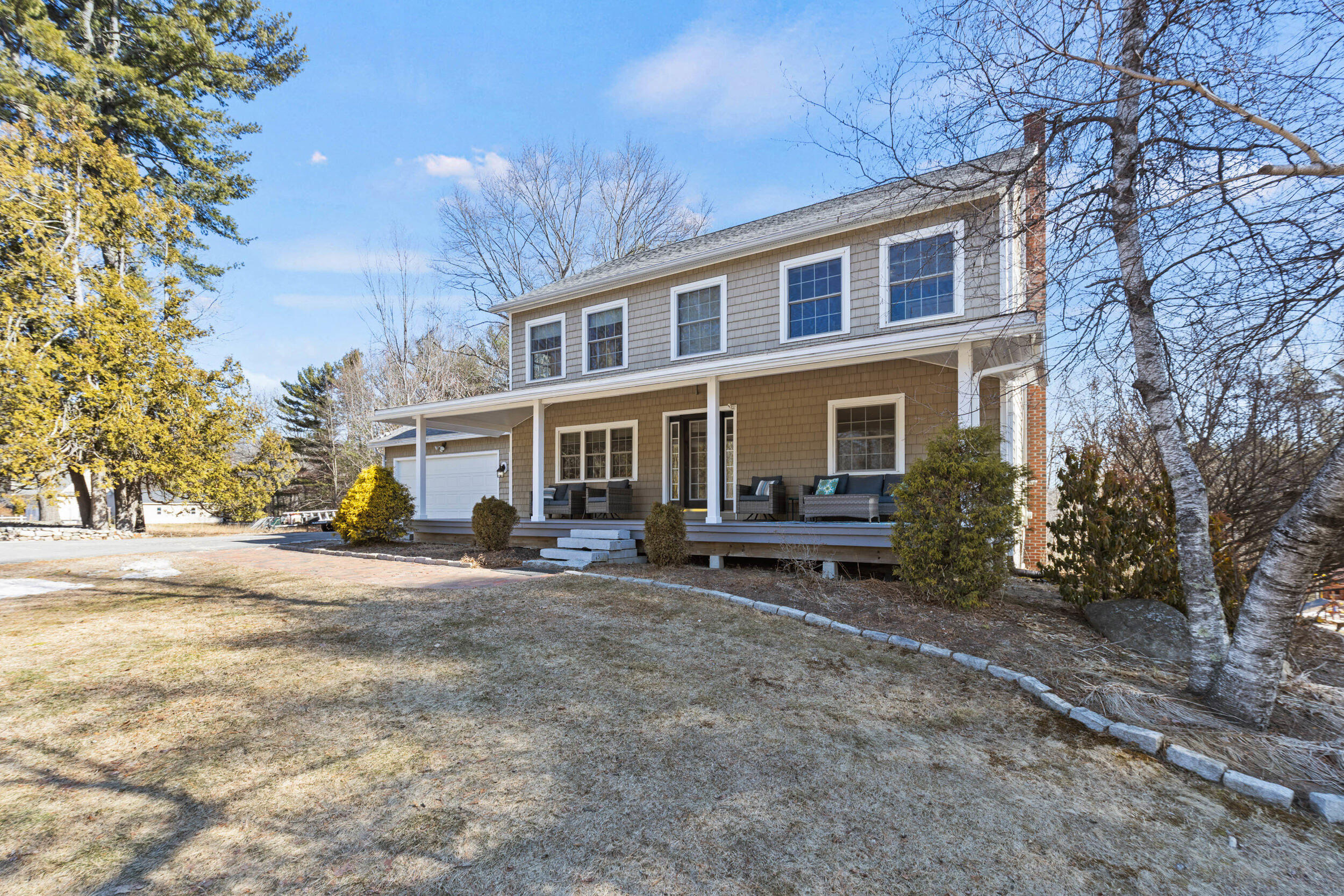 294 QUAKER RIDGE Road