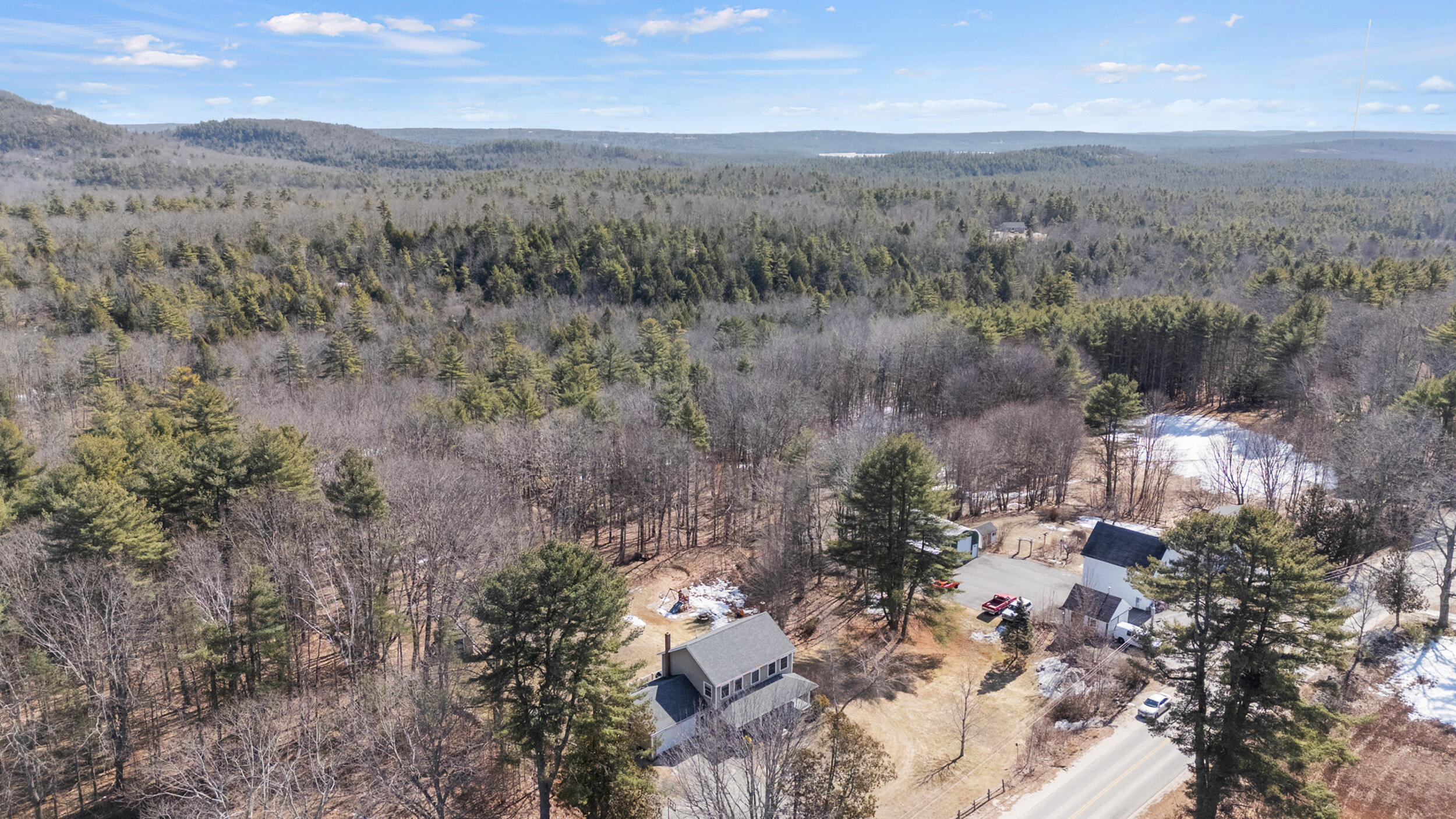 294 QUAKER RIDGE Road