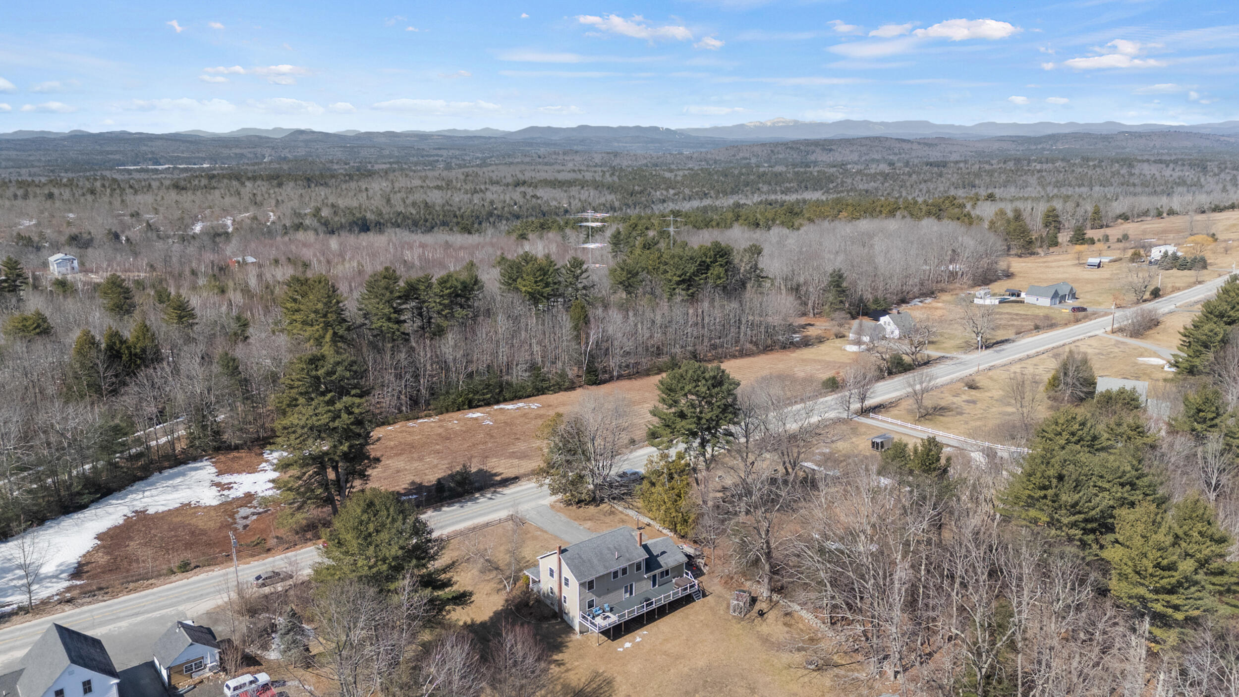 294 QUAKER RIDGE Road