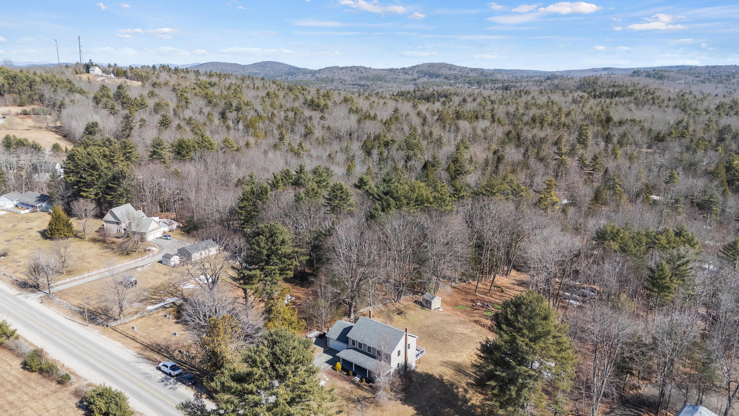 294 QUAKER RIDGE Road