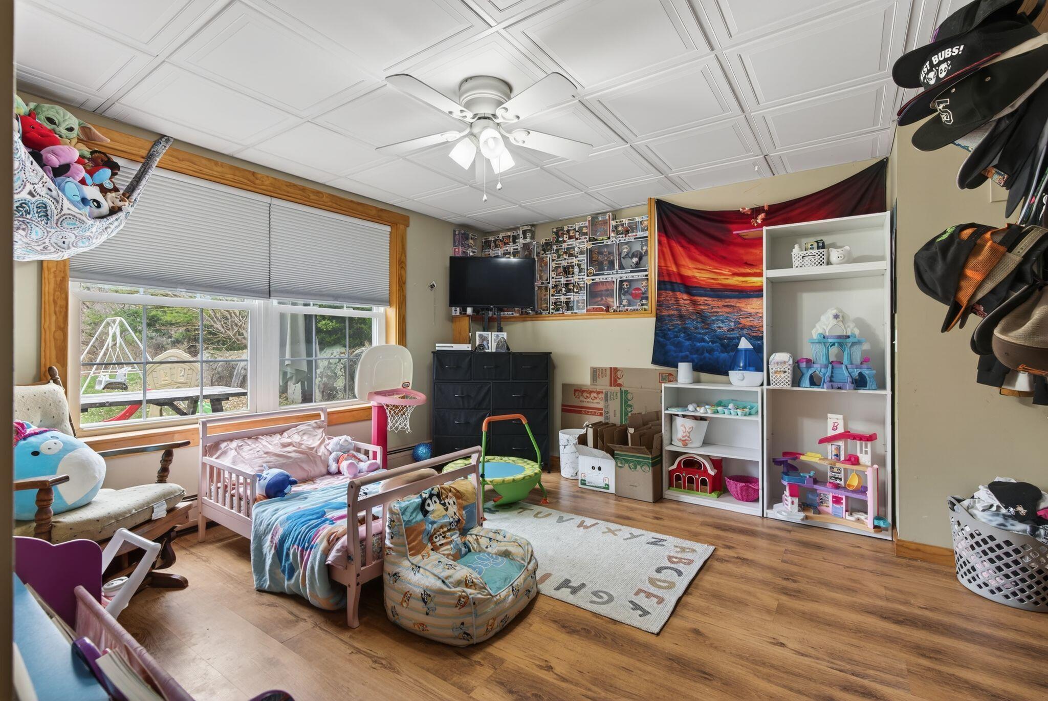 8 Colina Drive