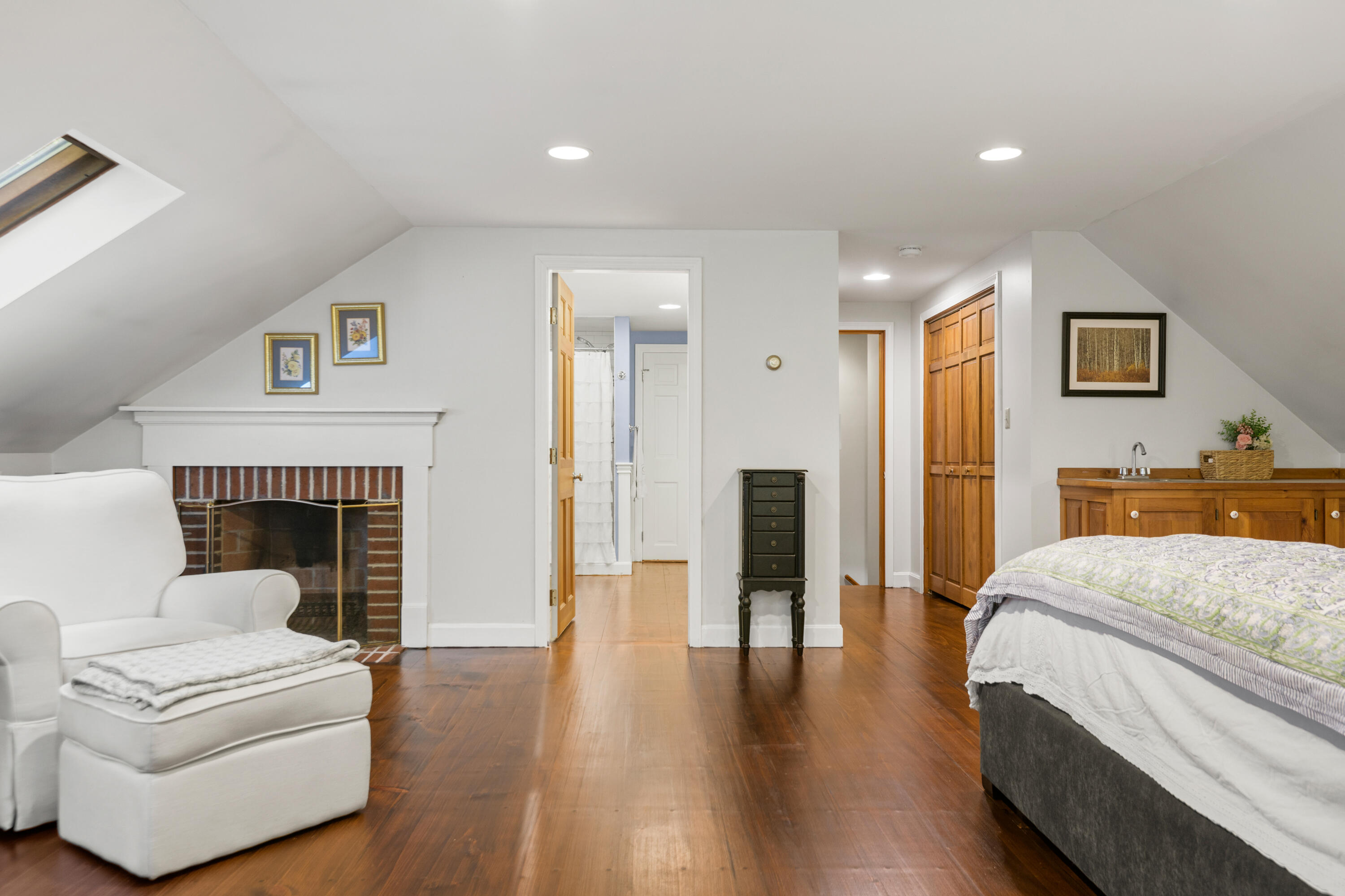 27 Hemlock Ridge