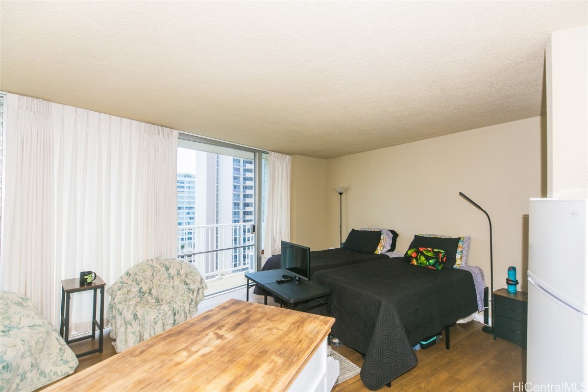 750 Amana Street 1204