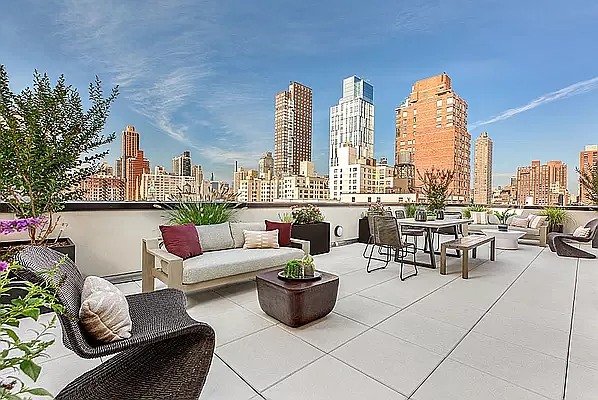 427 E 90TH Street 3C