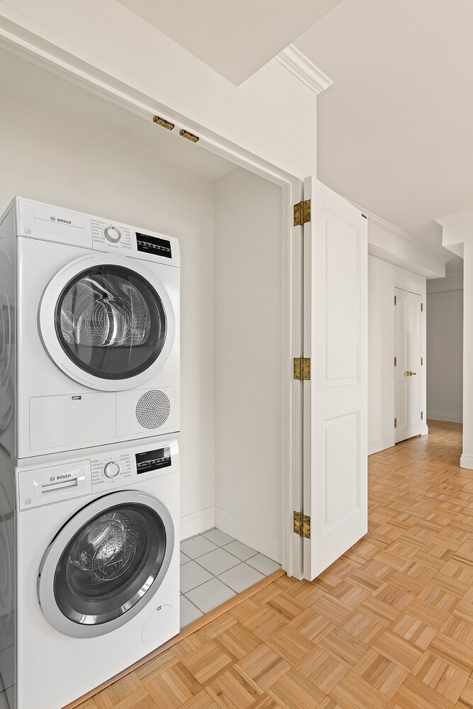 404 E 76TH Street 10D