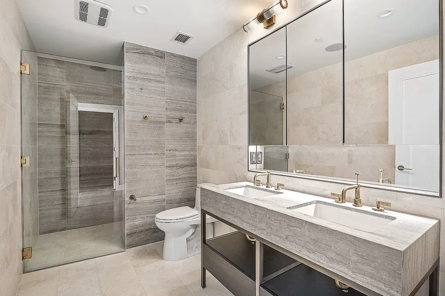 1399 PARK Avenue 21B