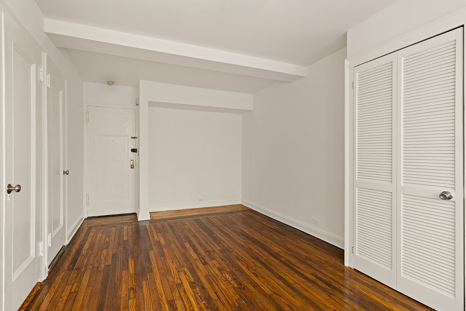 45 TUDOR CITY Place 1809