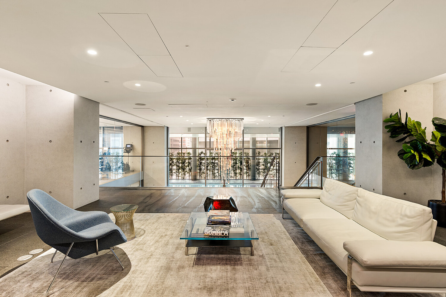 100 E 53RD Street 45B