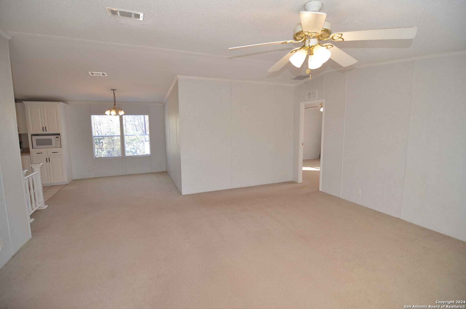 3744 County Road 2800