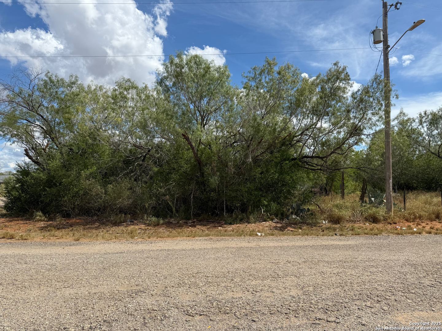 220 County Road 4401