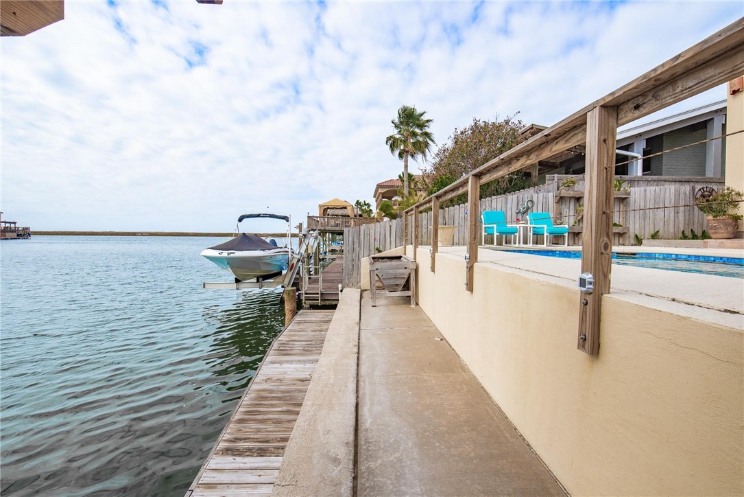 13737 Three Fathoms Bank Dr