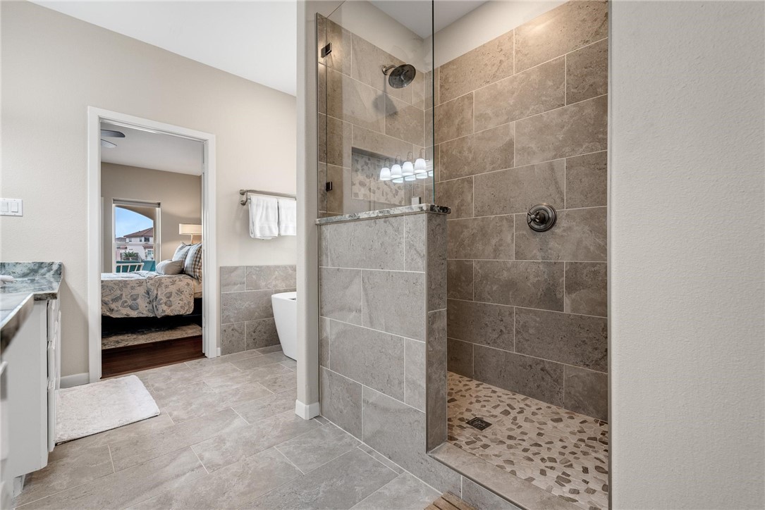 13737 Three Fathoms Bank Dr