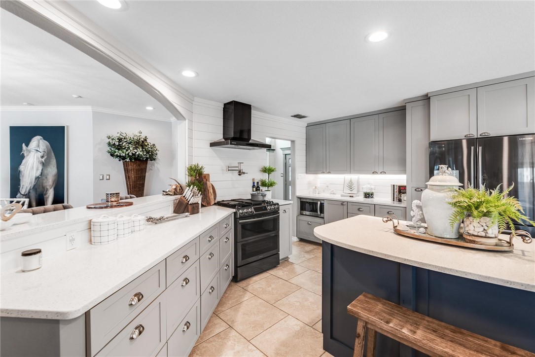 13914 Hawksnest Bay Dr