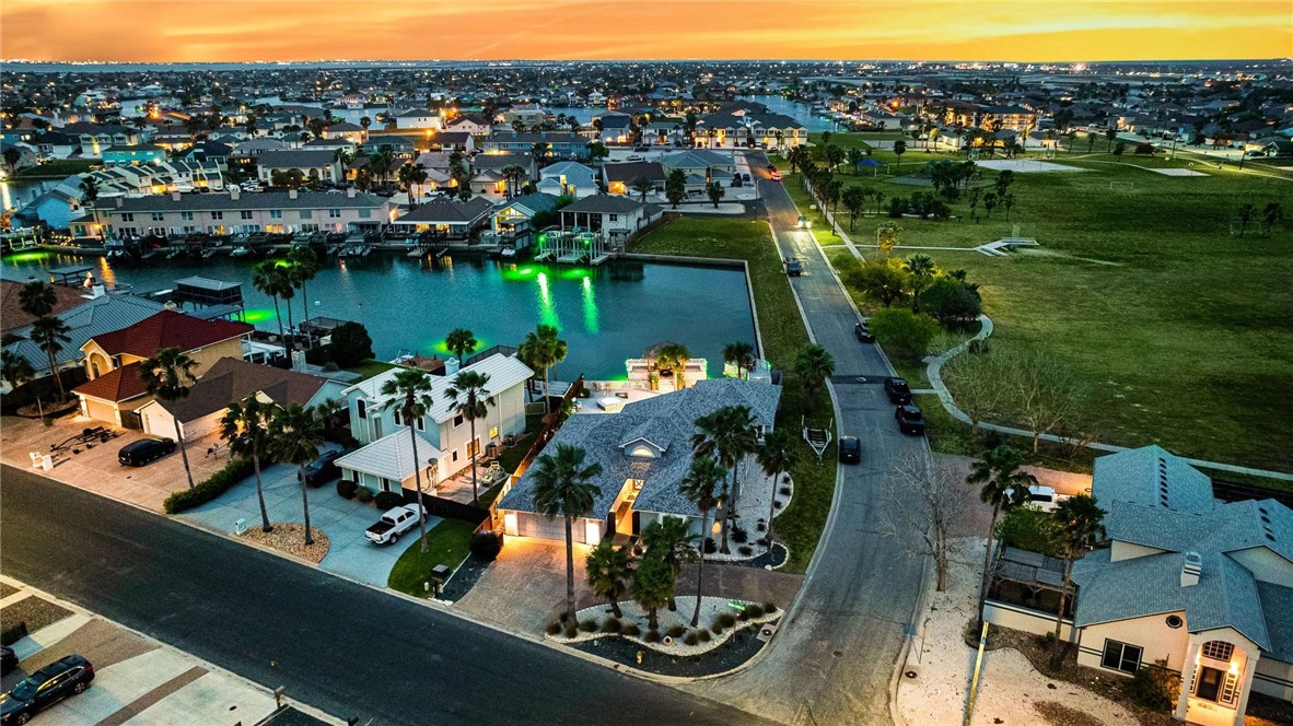 13914 Hawksnest Bay Dr