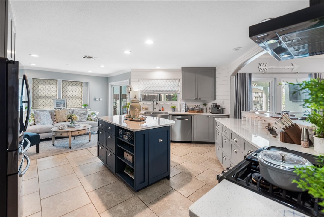 13914 Hawksnest Bay Dr