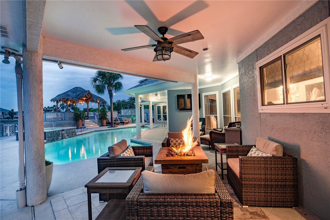 13914 Hawksnest Bay Dr