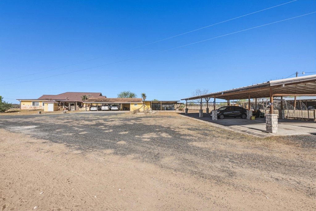 1202 Hwy 44 Hwy W