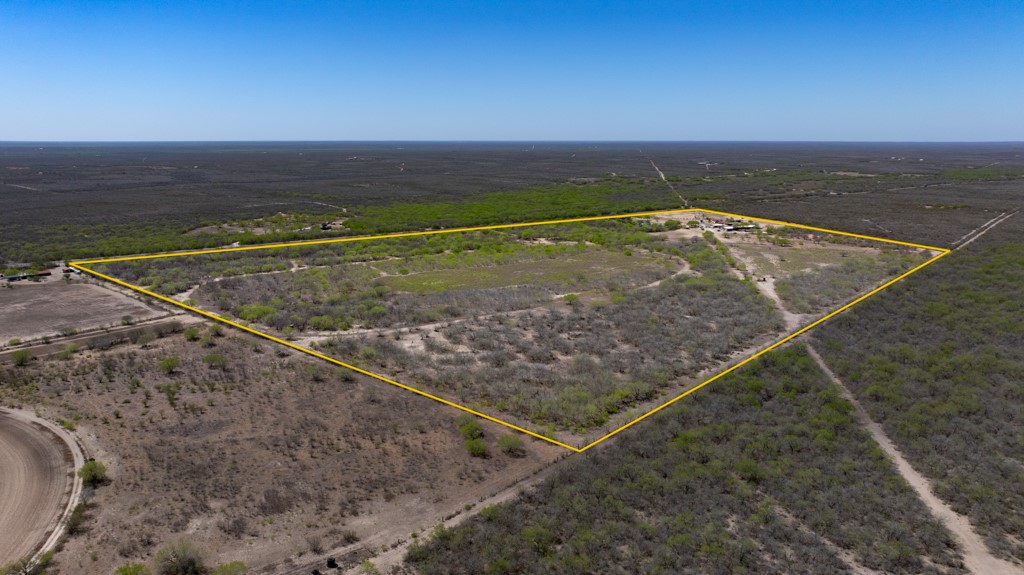 1202 Hwy 44 Hwy W