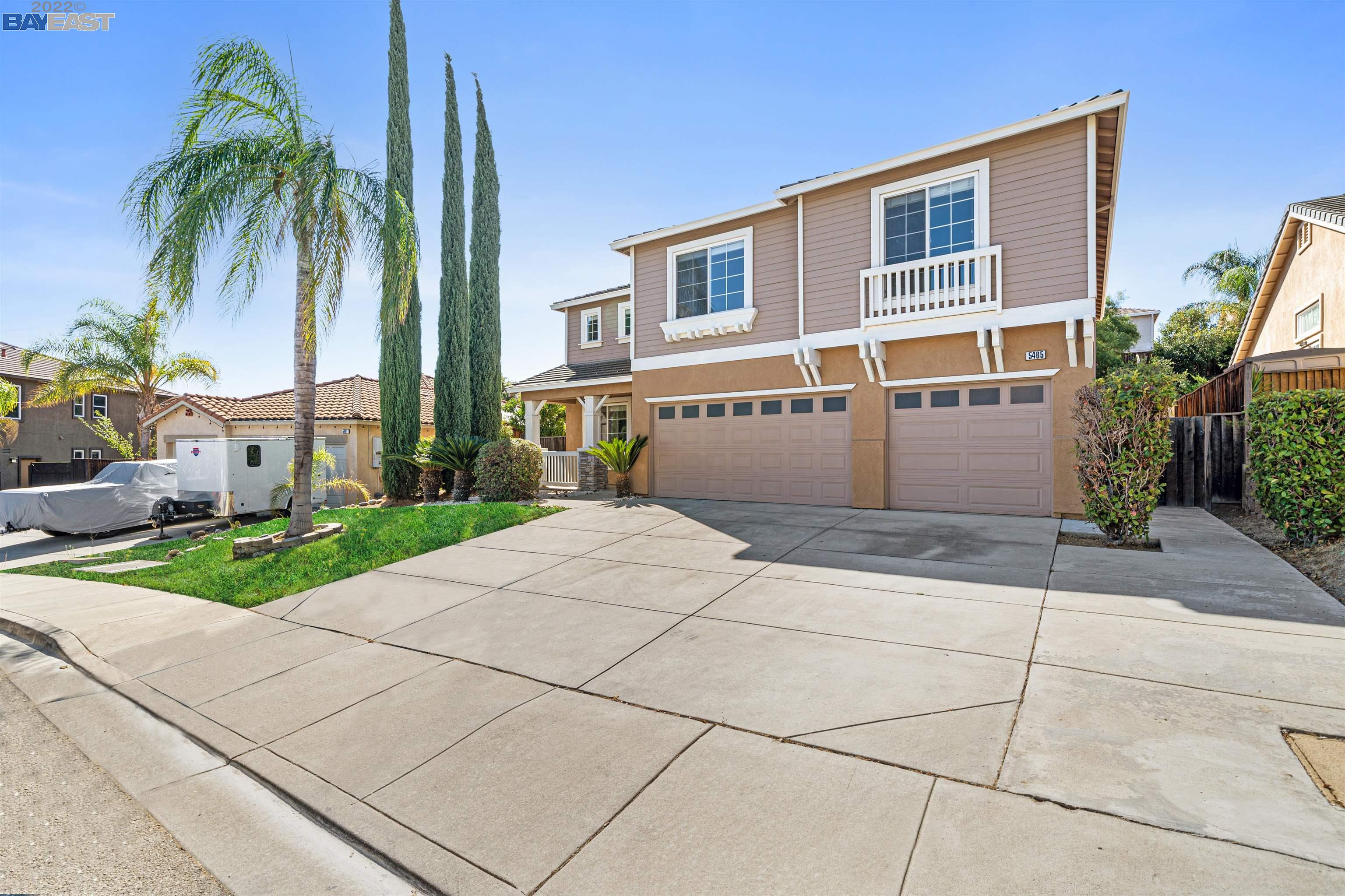 5465 Smetzer Way