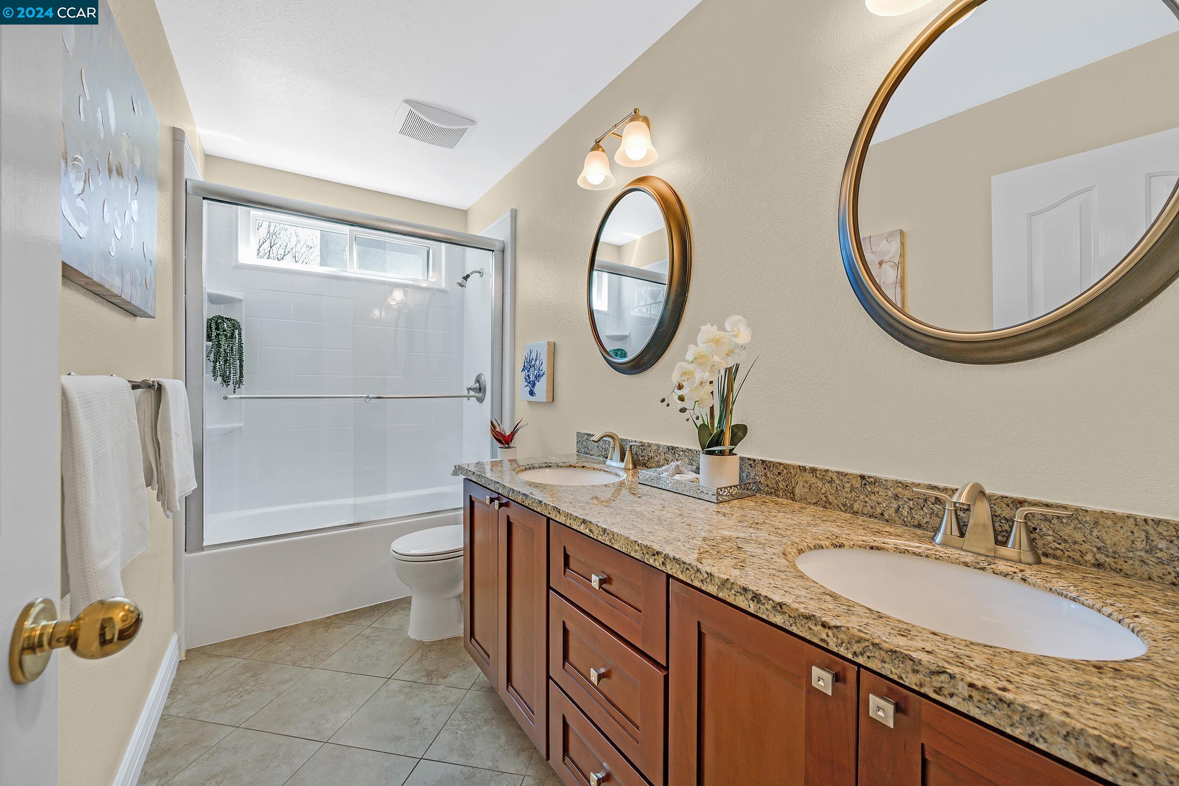100 Carole Meadows Ct