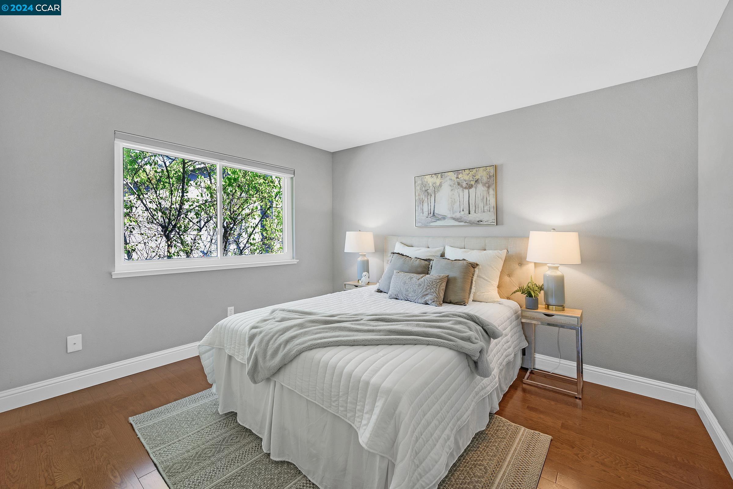 100 Carole Meadows Ct