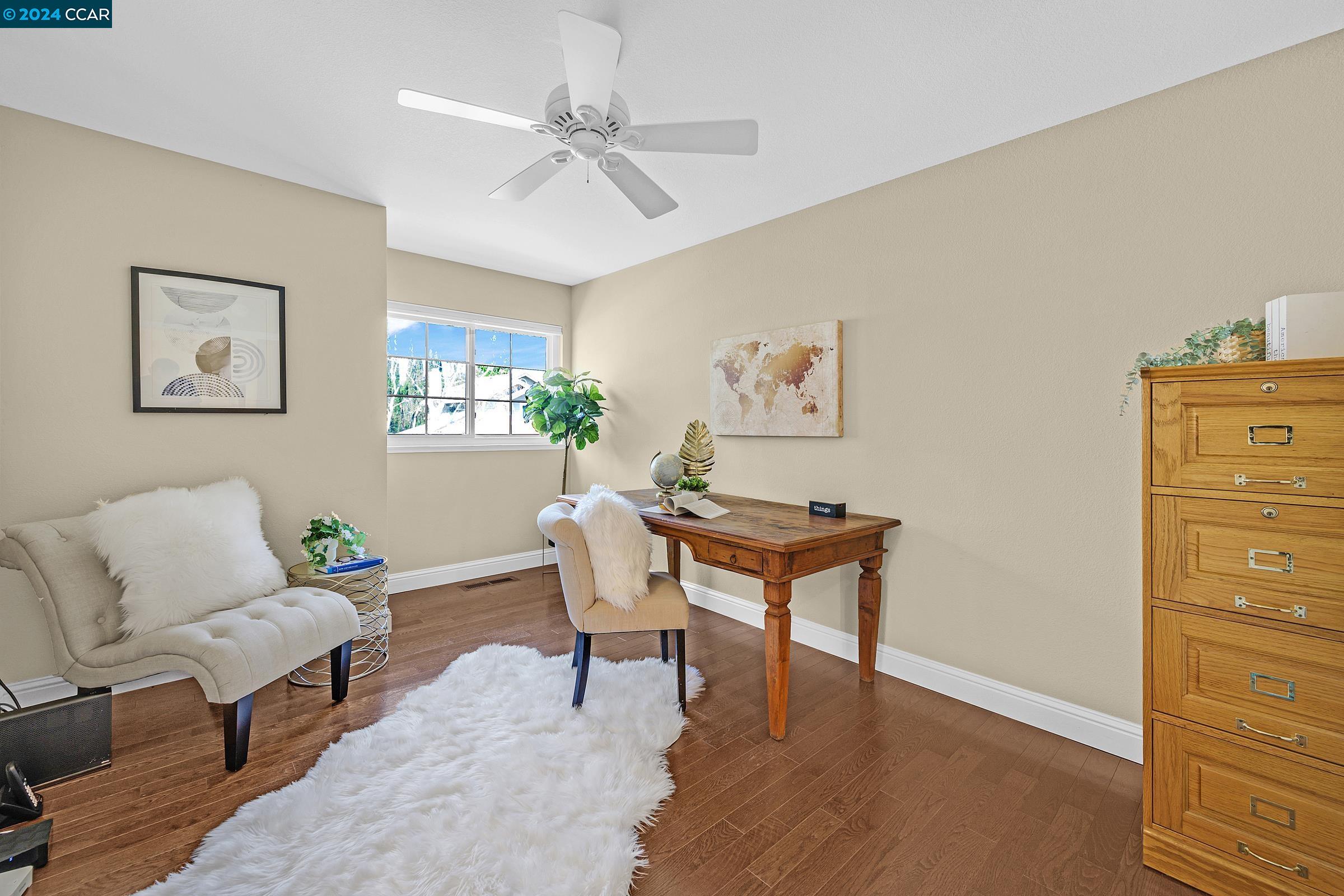 100 Carole Meadows Ct