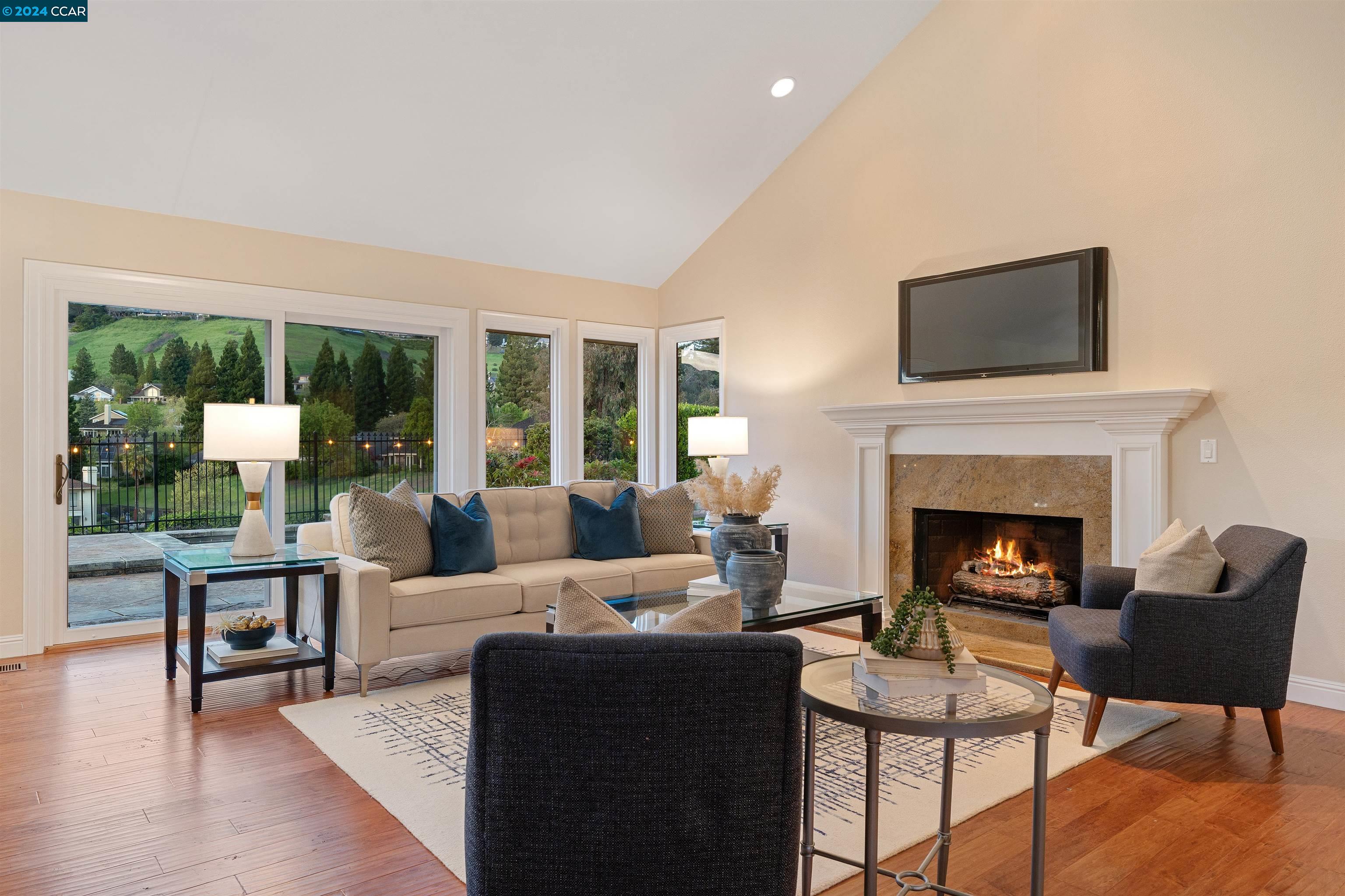 704 Liquidamber Pl