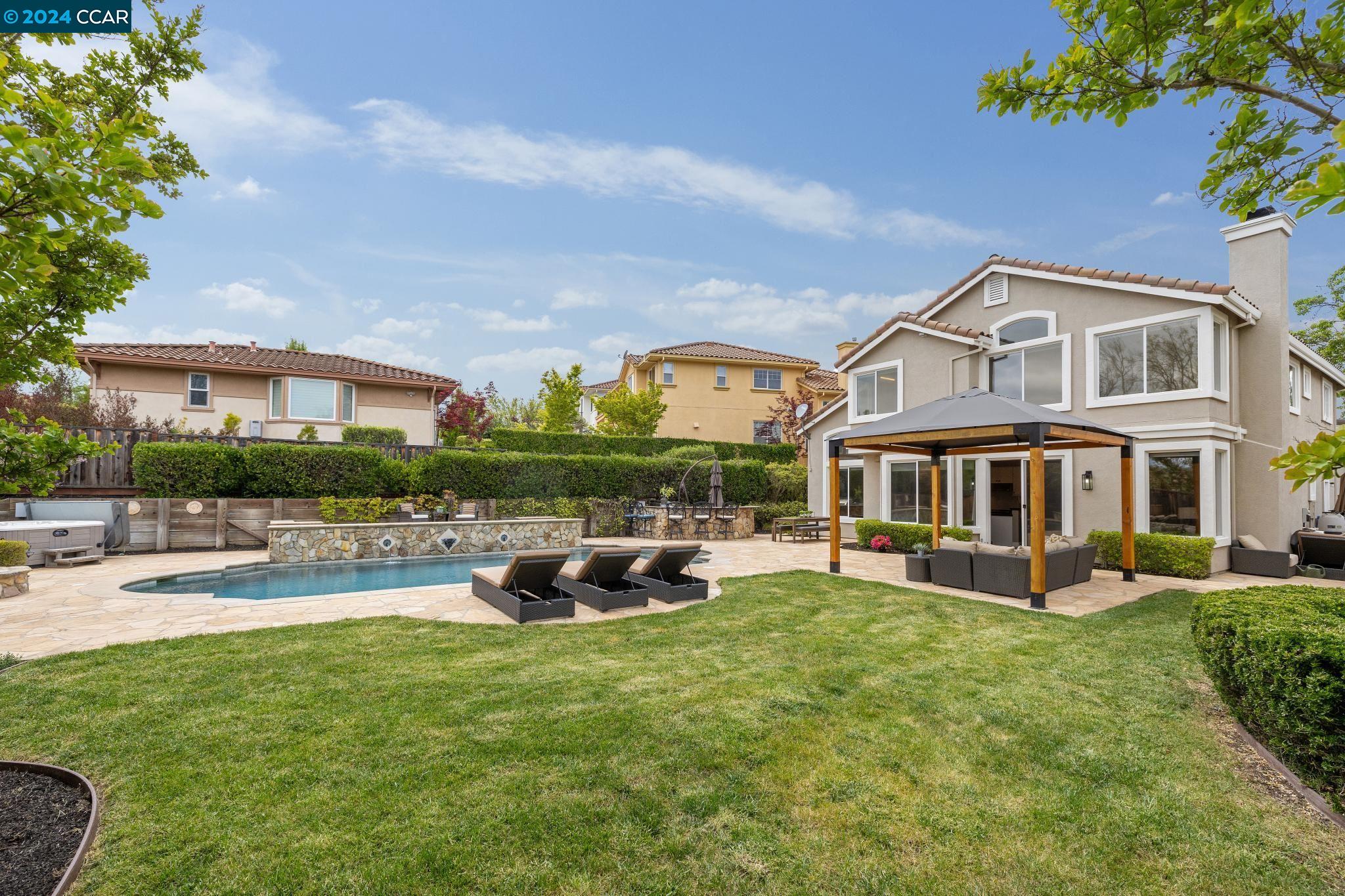 64 Jasmine Court