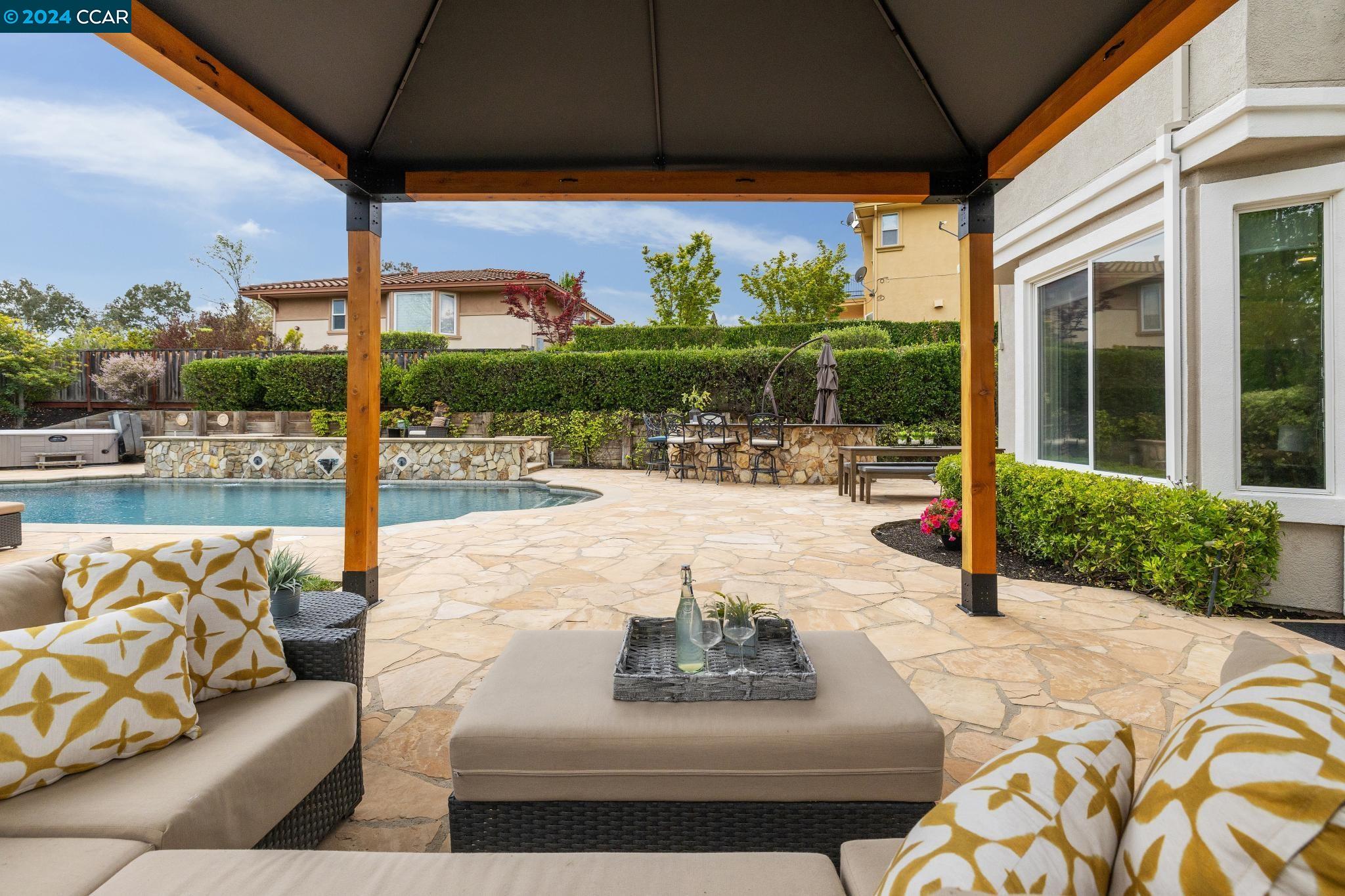 64 Jasmine Court