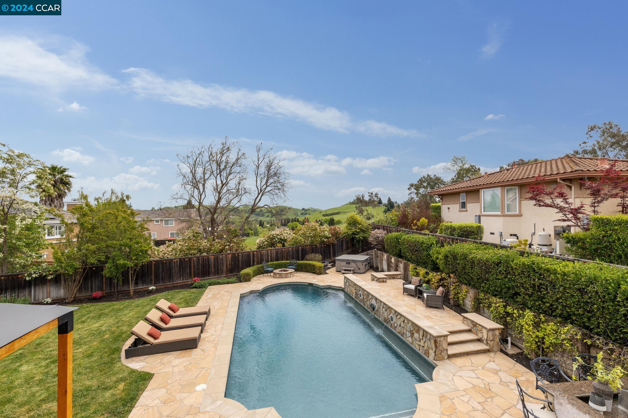 64 Jasmine Court