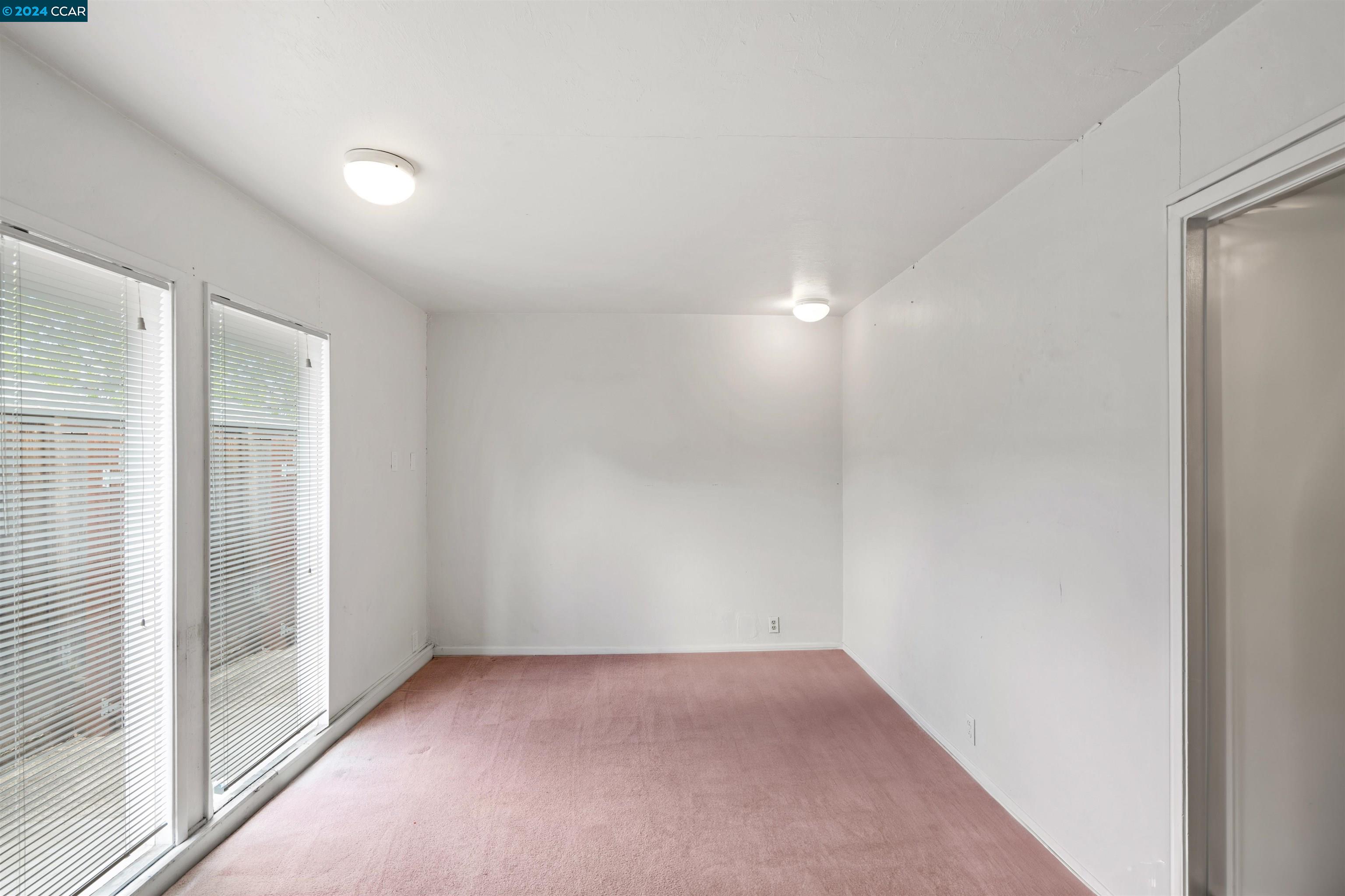 639 Woodland Ave