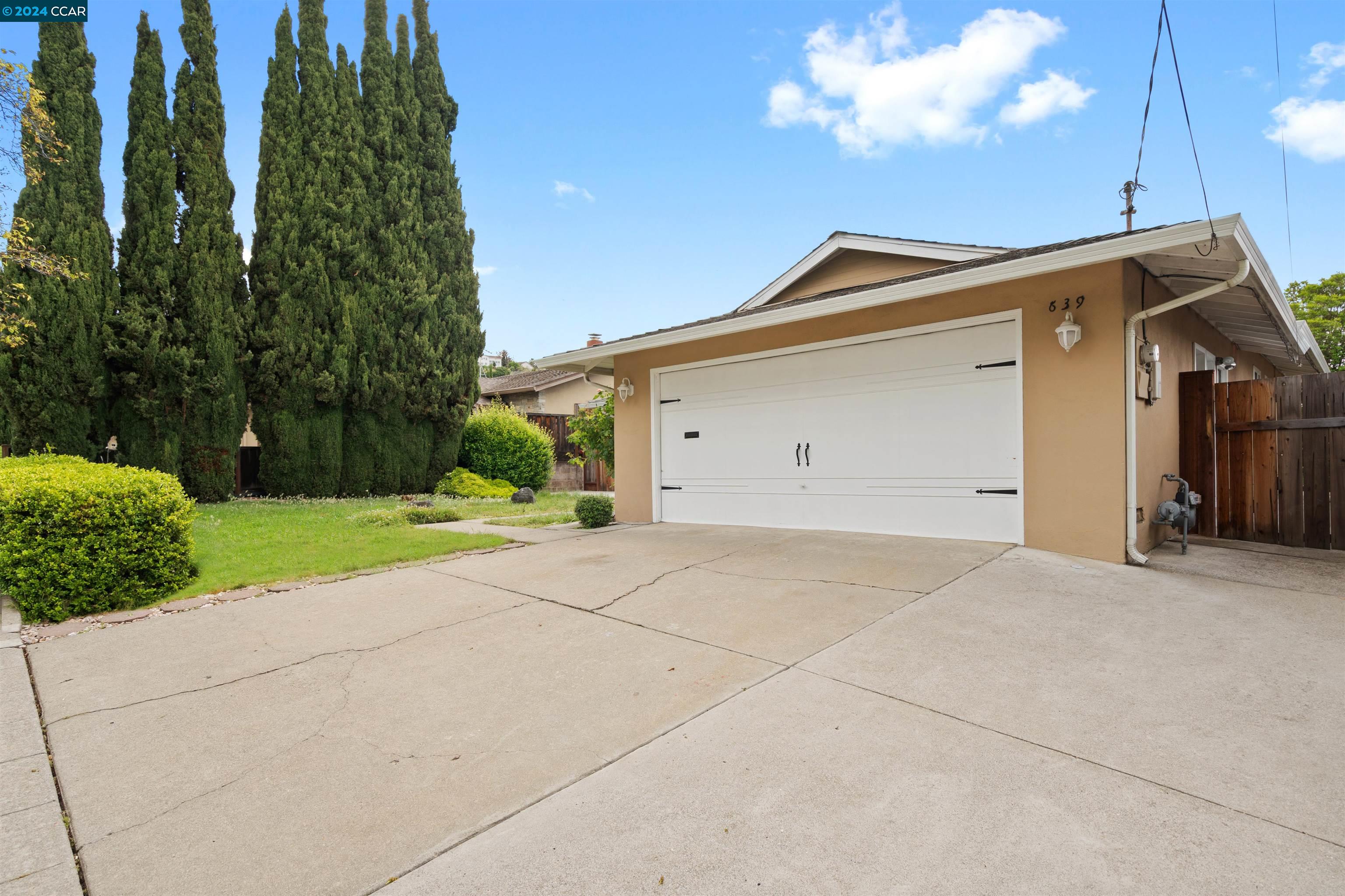 639 Woodland Ave