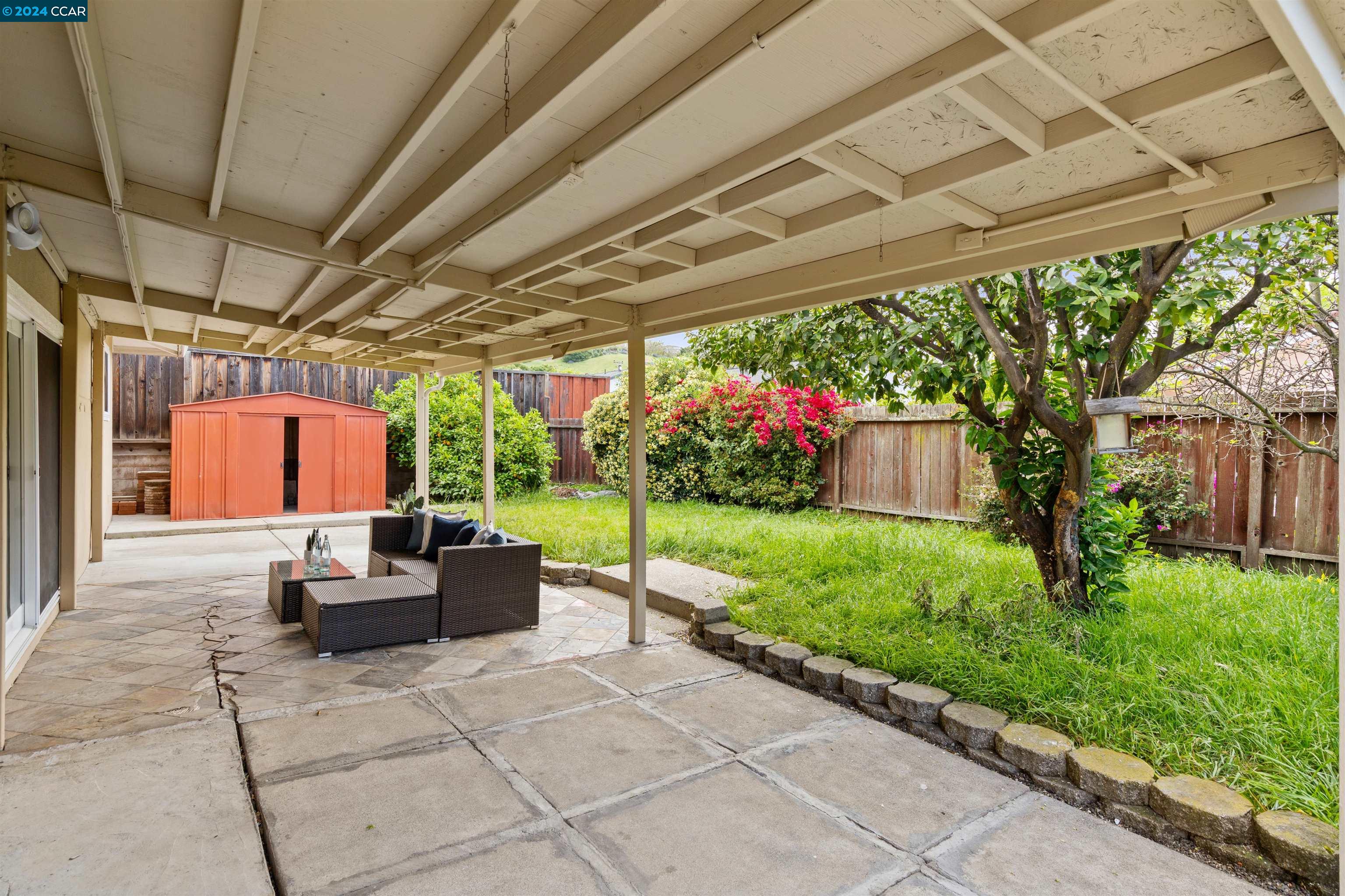 639 Woodland Ave