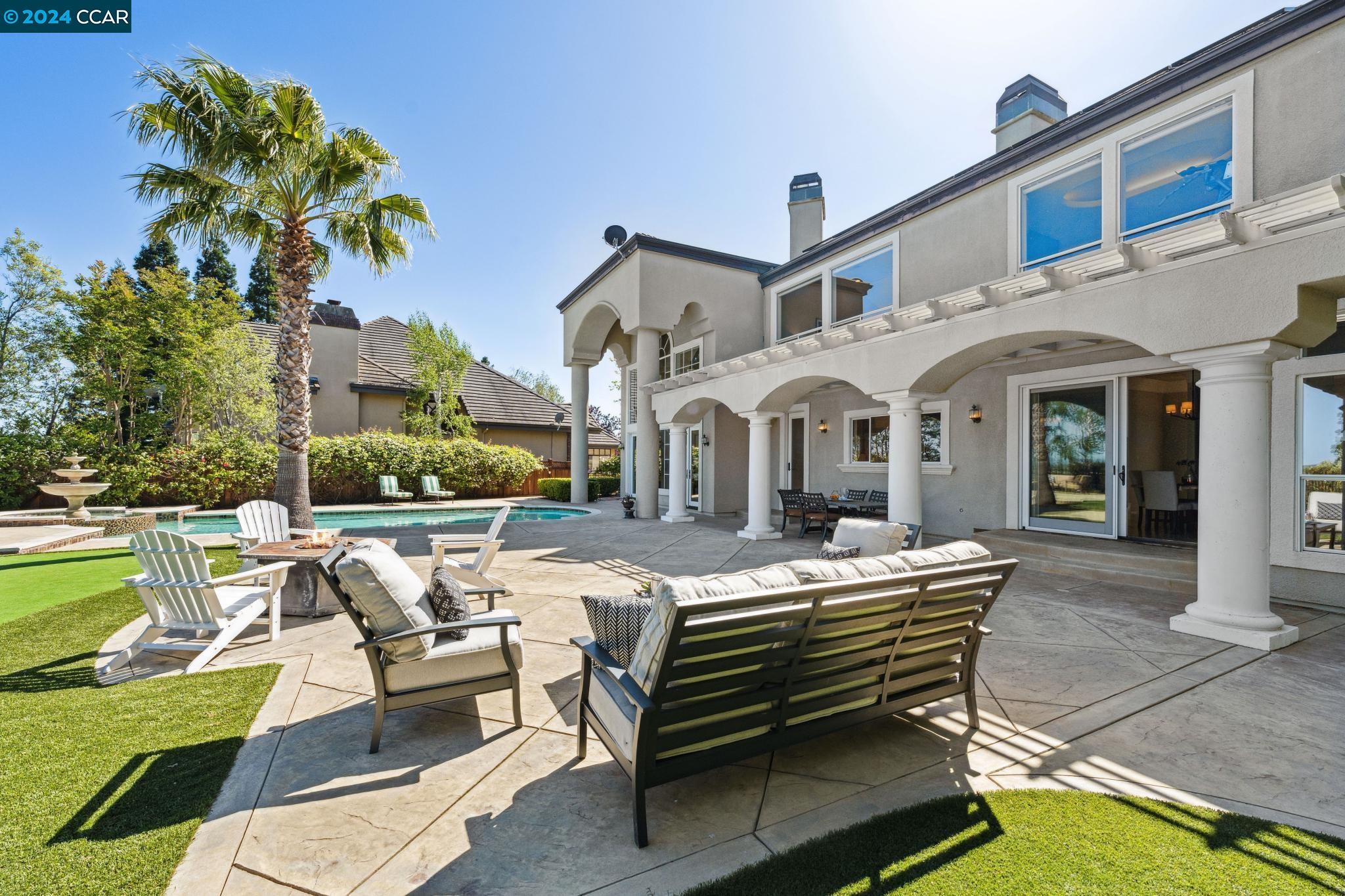 3601 Country Club Terrace